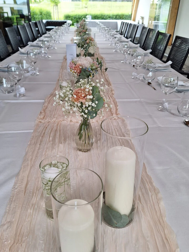 lange Tafel bei 1a EVENTMEILE 1a EVENTMEILE in Altensteig